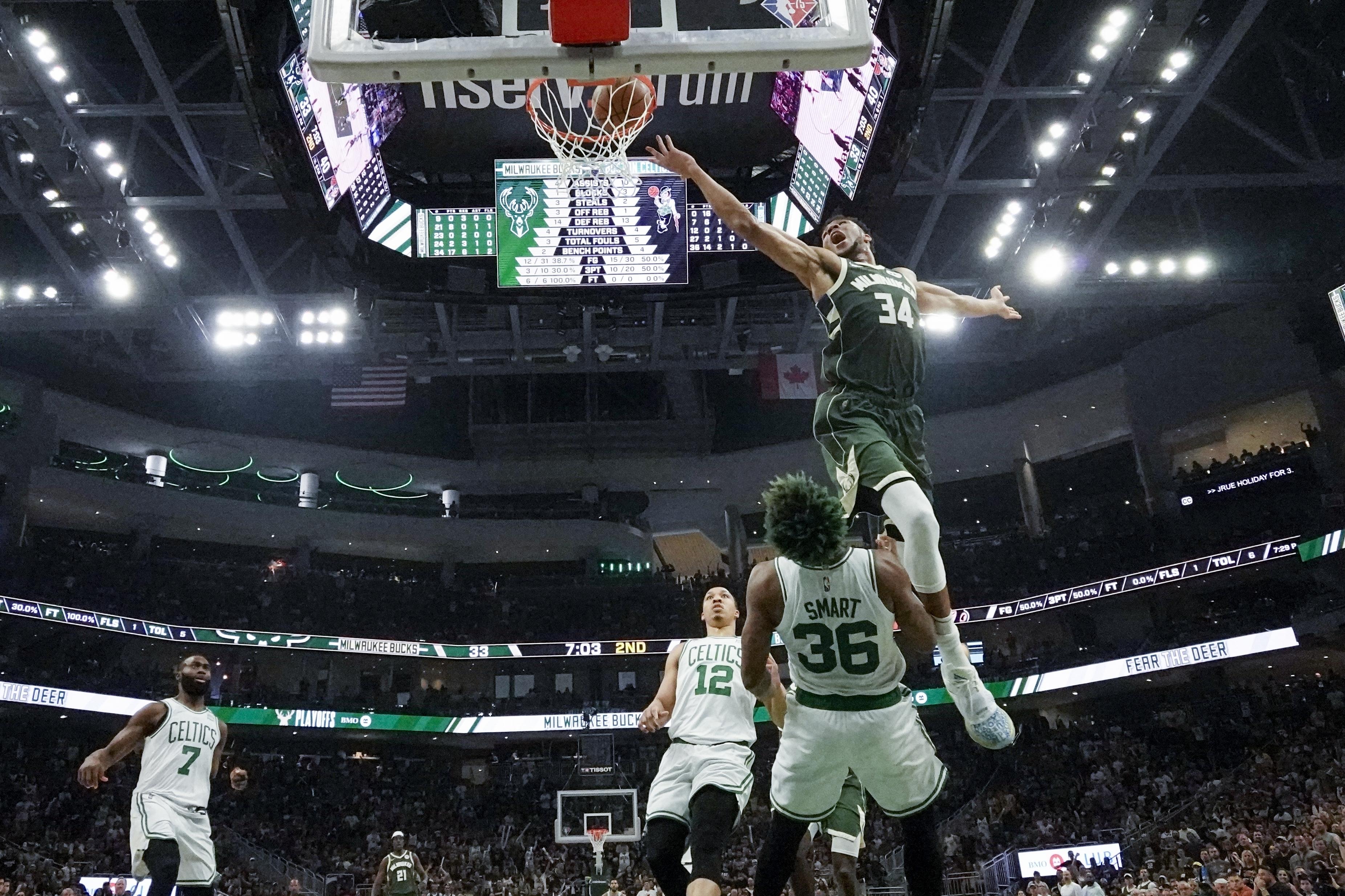 NBA半决赛精彩瞬间，热血对决，激情燃烧！